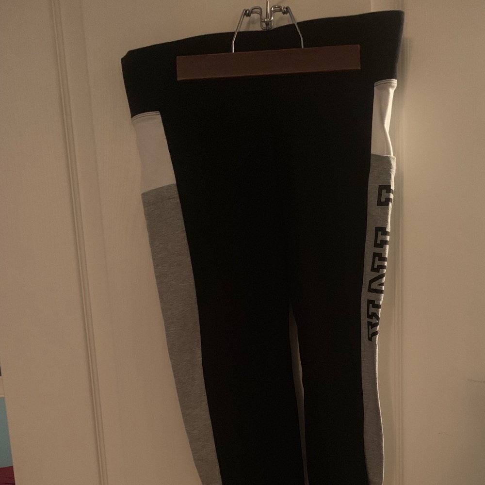 PINK VICTORIA SECRET leggings